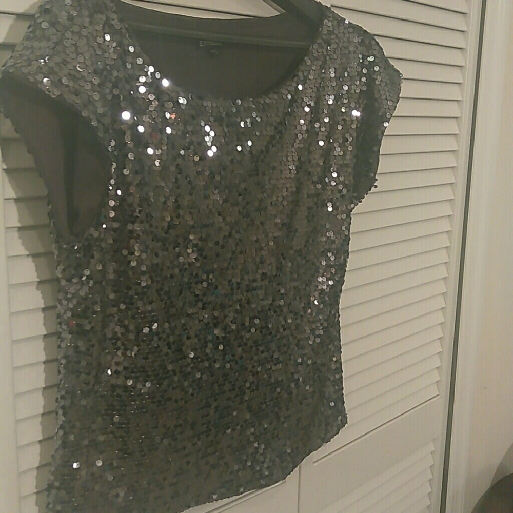 EXPRESS SEQUIN TOP